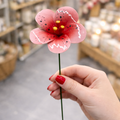 Lily su stelo in ceramica