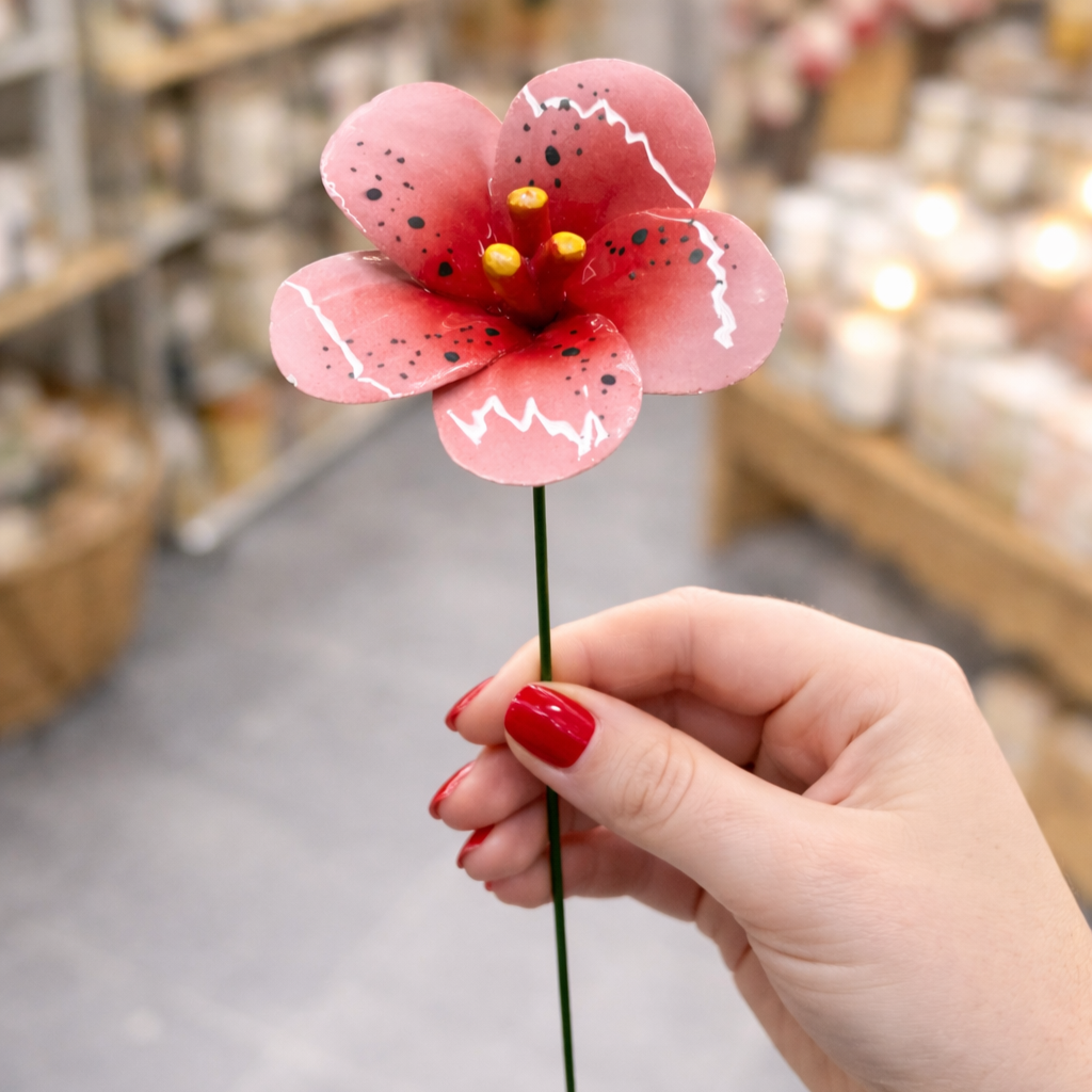 Lily su stelo in ceramica