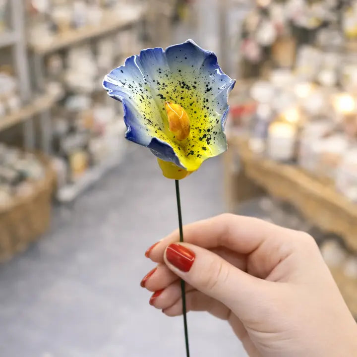 Alstromeria su stelo in ceramica